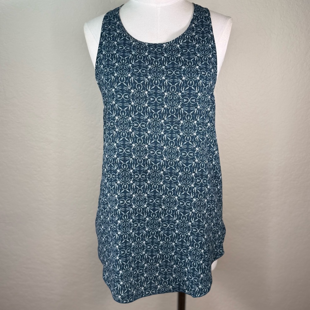 Aritzia Wilfred Japanese Abstract Geometric Print Polyester Tank Size Medium EUC